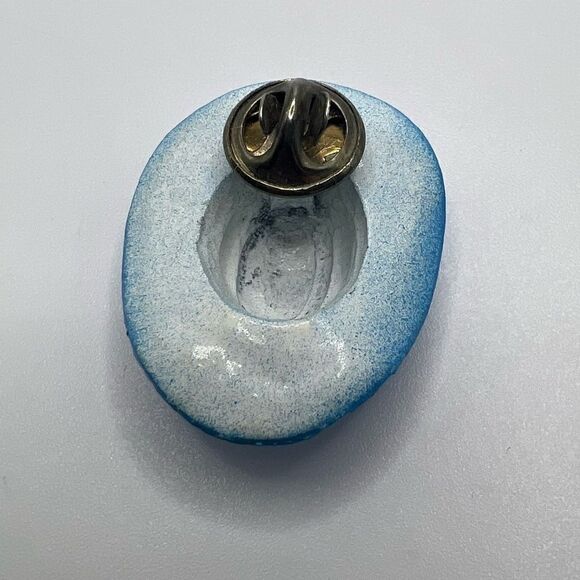 Vintage 3D Cowboy Hat Ceramic Pin - Picture 2 of 7